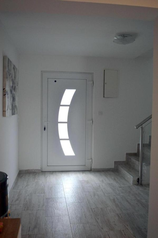 Vila Zara Nin Esterno foto